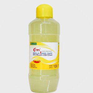 KR102 White Fragrant Floor Cleaner |1L |Super Concentrate | Brightens floors with a refreshing scent.| One bottle make up to 10 Liter Market Equivalent Solution.